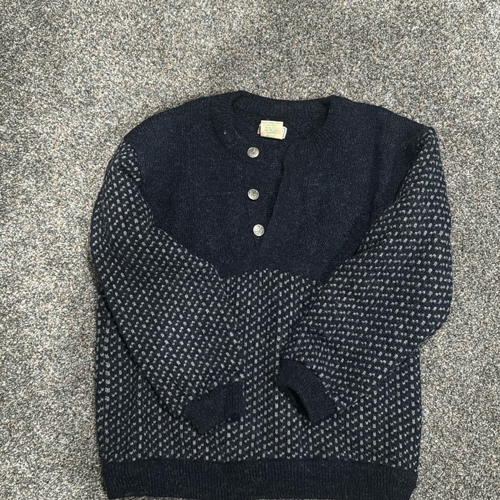 L.L. Bean Vintage Norwegian Wool Fisherman Sweater Size Large Navy